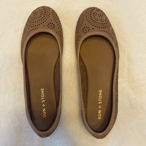 Sun Stone Women's Perforated Slip On Flats Size 7.5